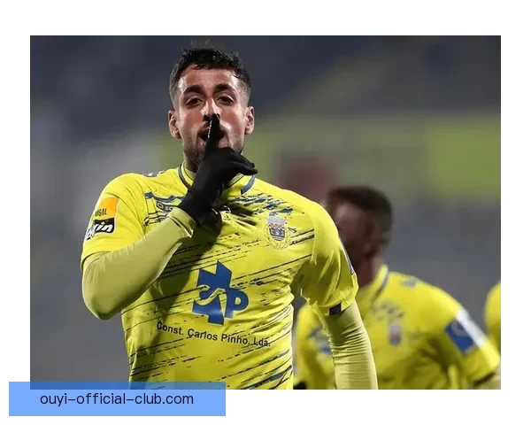 里尔3-0朗斯帕尔多传射哈拉尔德松费利克斯科雷亚进球助胜